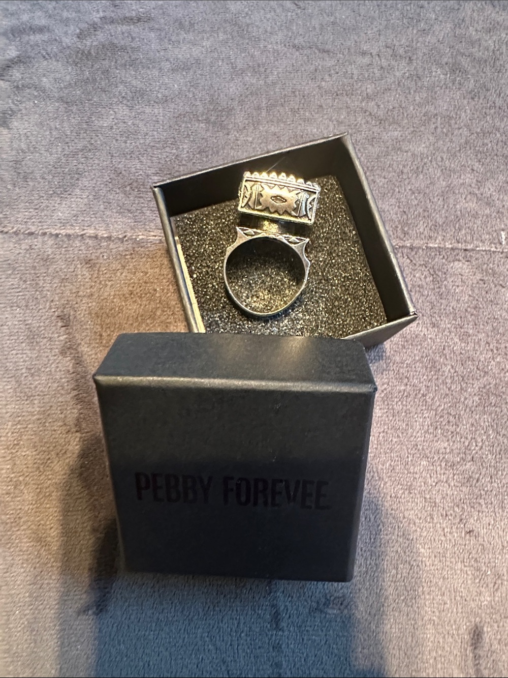 Pebby Forevee Silver-Tone Engraved Ring BRAND NEW size 7